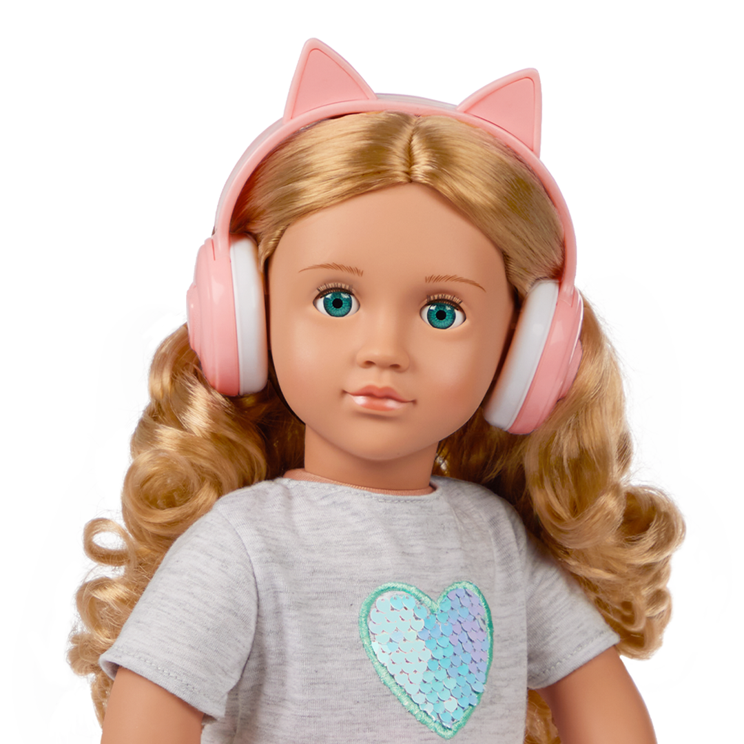 Our Generation 46 cm Doll Linzi & Travel Accessories