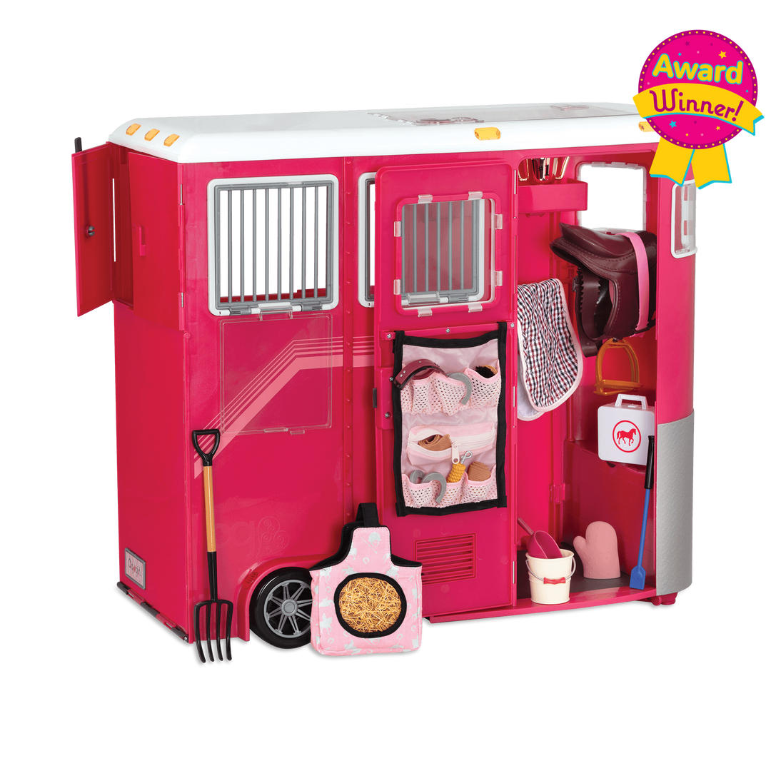 Mane to Travel Horse Trailer Set