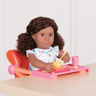 Clip-on chair for 18-inch doll