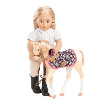Palomino foal figurine